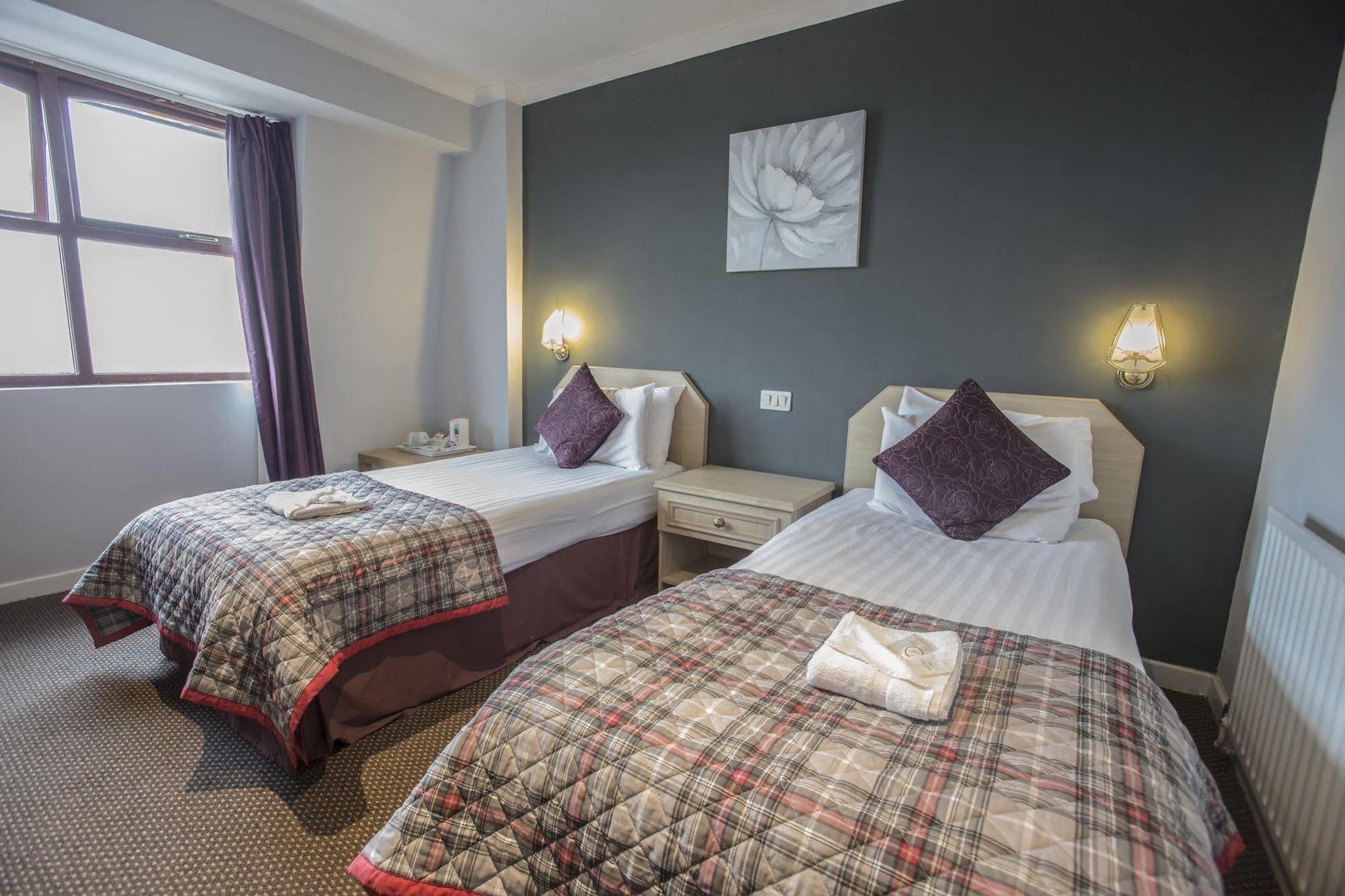 Highfield Hotel Houghton-le-Spring Екстериор снимка